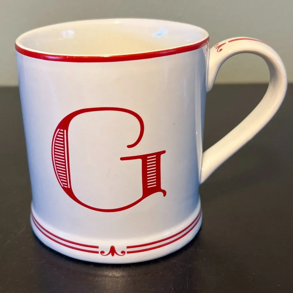 SUR LA TABLE Monogram Letter G Initial White Red Coffee Mug 14oz Tea Cup Retro